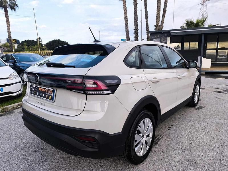 Usata VW Taigo Life 95 CV (69 kW) 2022 Grigio SUV