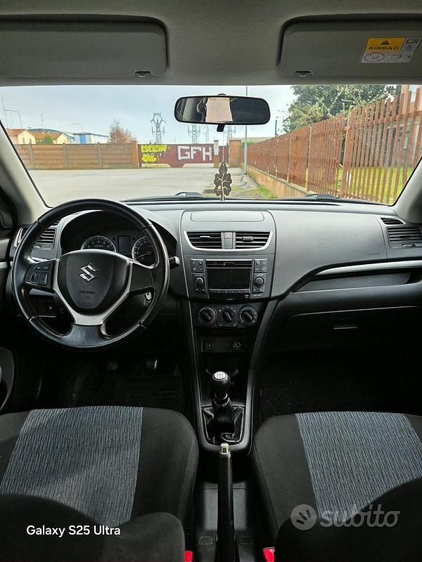 Brugt Suzuki Swift 94 HK (69 kW) 2014 Sort Hatchback