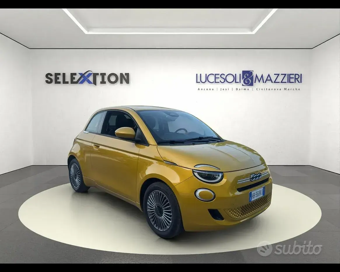 Nuova Fiat 500 65 CV (47 kW) 2025 Giallo Berlina