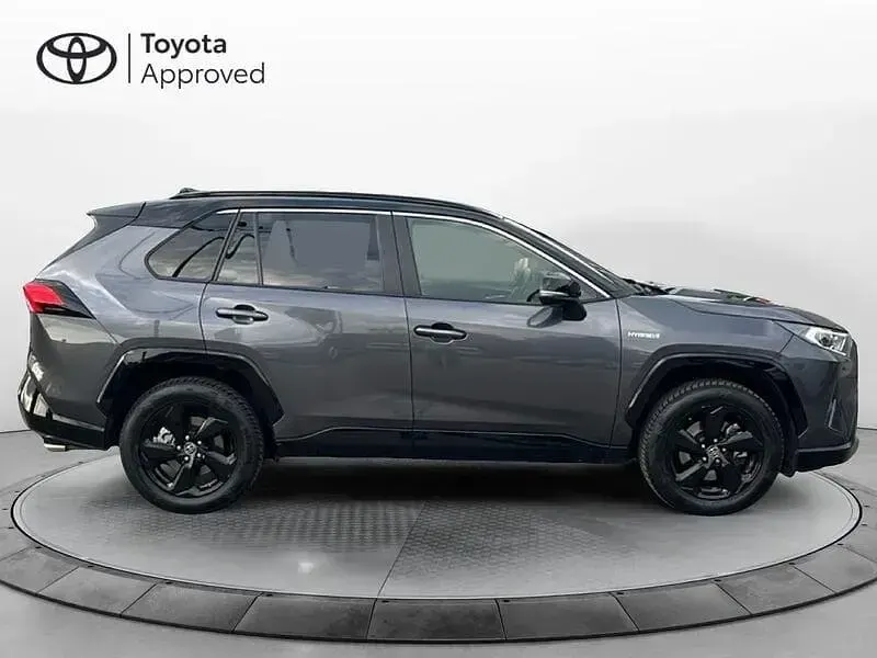 Usata Toyota RAV4 Hybrid Style 222 CV (163 kW) 2019 Grigio SUV