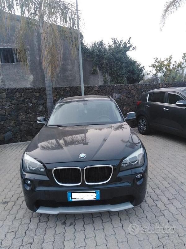 Usata BMW X1 143 CV (105 kW) 2011 Nero SUV