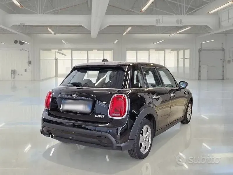 Usata Mini Cooper 136 CV (100 kW) 2022 Nero Utilitaria