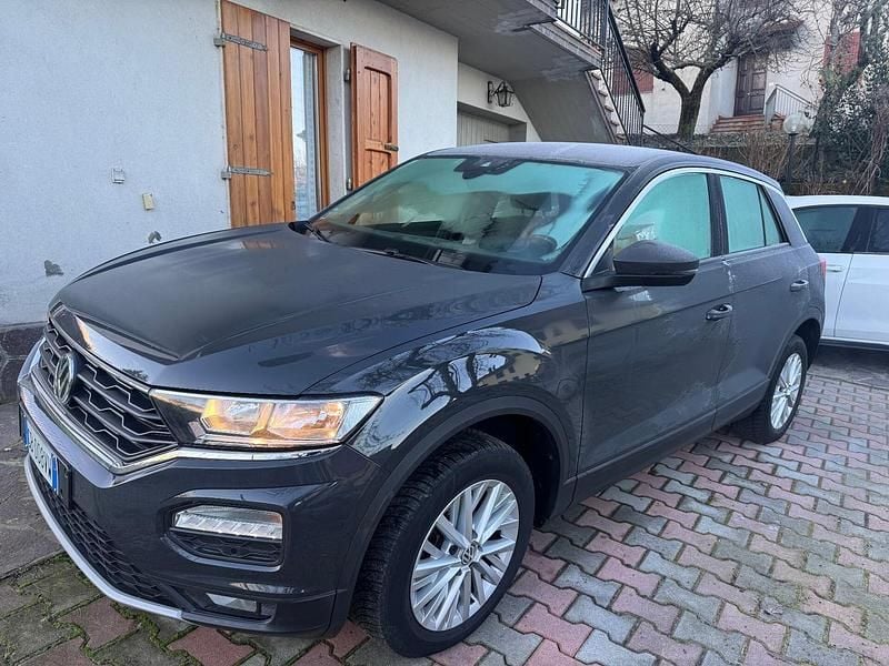 Usata VW T-Roc Advance 149 CV (109 kW) 2020 Grigio SUV