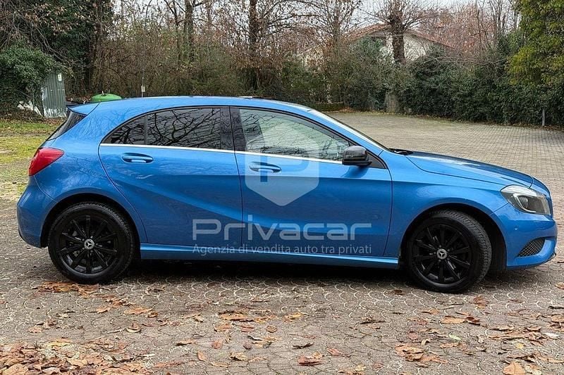 Usata Mercedes A200 136 CV (100 kW) 2012 Blu Berlina