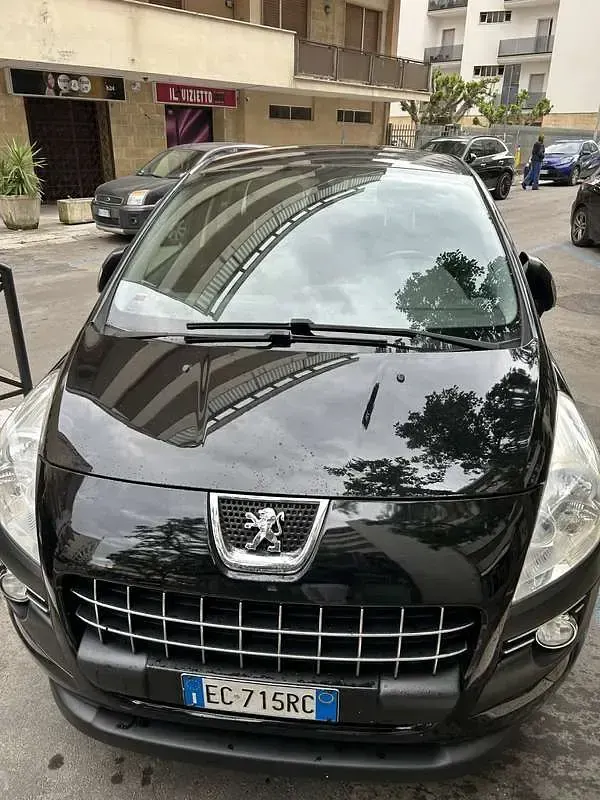 Usata Peugeot 3008 Business-Line 109 CV (80 kW) 2010 Nero Station wagon