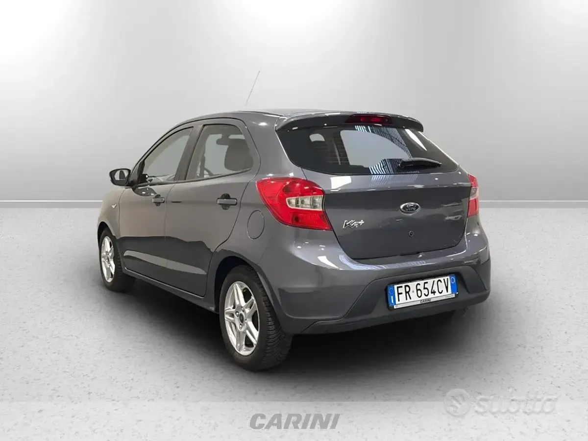 Usata Ford Ka Plus Ultimate 86 CV (63 kW) 2018 Bluazzurro Utilitaria