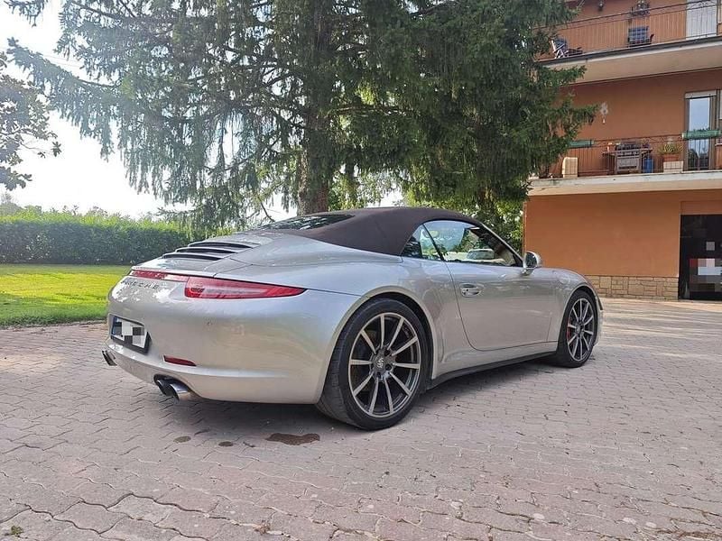Usata Porsche 997 400 CV (294 kW) 2013 Argento Cabrio