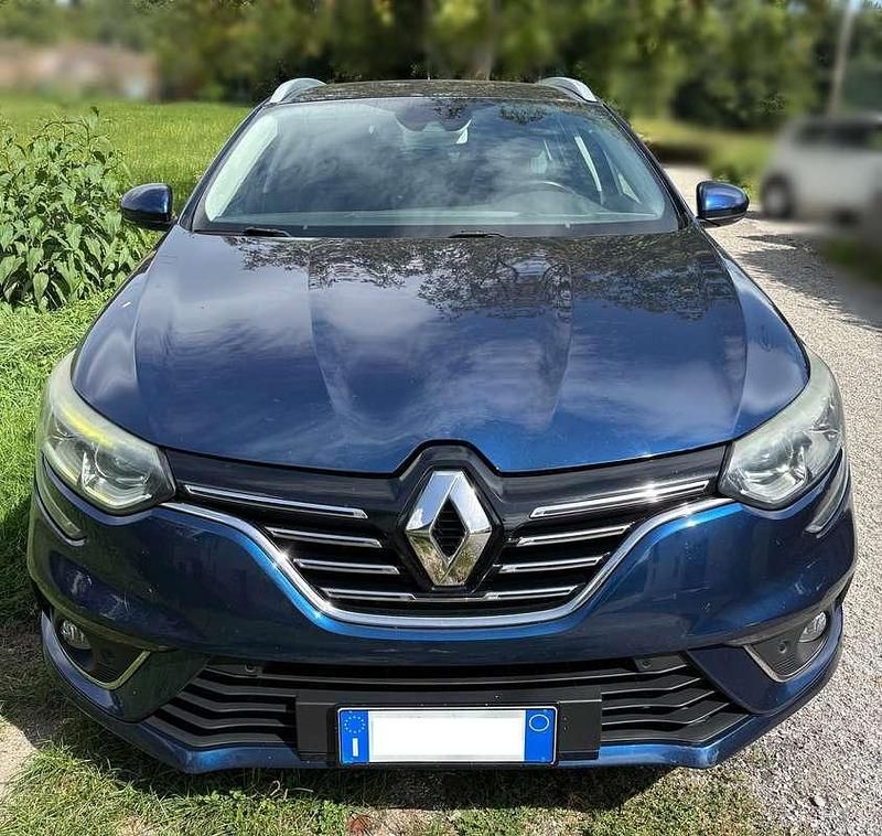 Usata Renault Mégane GrandTour Intens 110 CV (80 kW) 2017 Blu/azzurro Station wagon