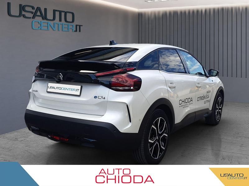 Usata Citroën e-C4 Shine 100 kW (136 CV) 2023 Grigio