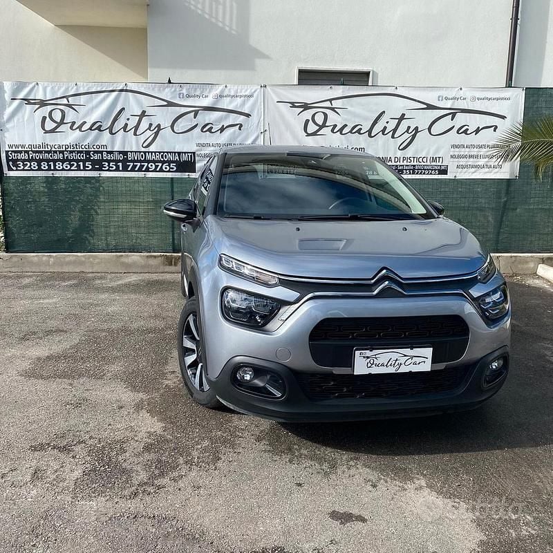 Usata Citroën C3 PureTech 110 CV (80 kW) 2024 Grigio Berlina