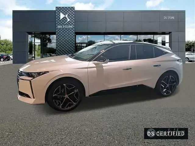 Nuova DS Automobiles DS4 145 CV (106 kW) 2025 SUV