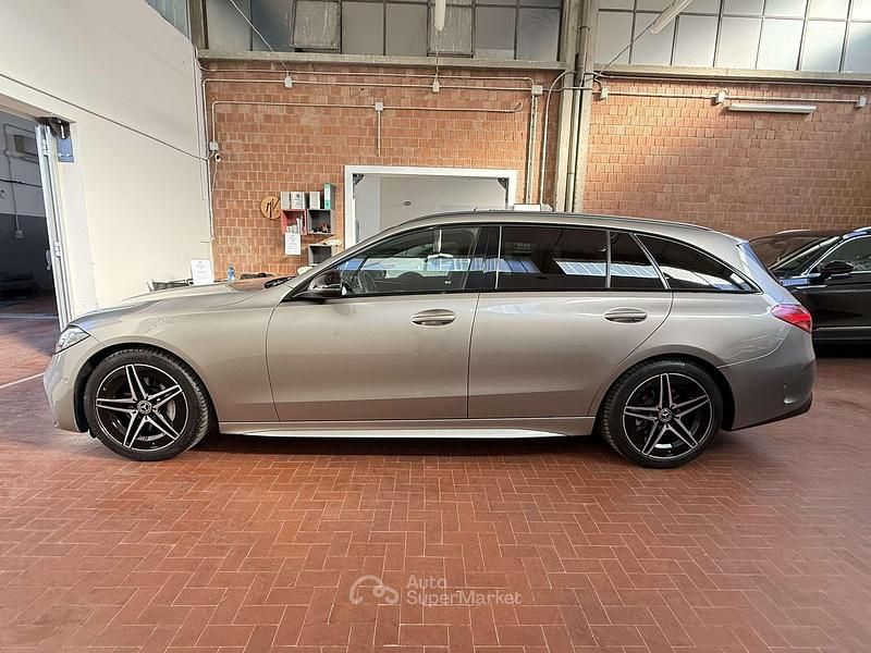 Usata Mercedes C220 Premium Plus 200 CV (147 kW) 2022 Grigio Station wagon