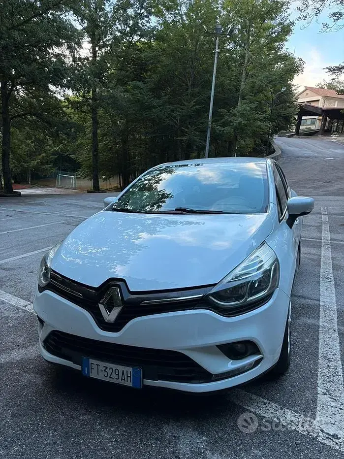 Usata Renault Clio 90 CV (66 kW) 2018 Bianco Utilitaria