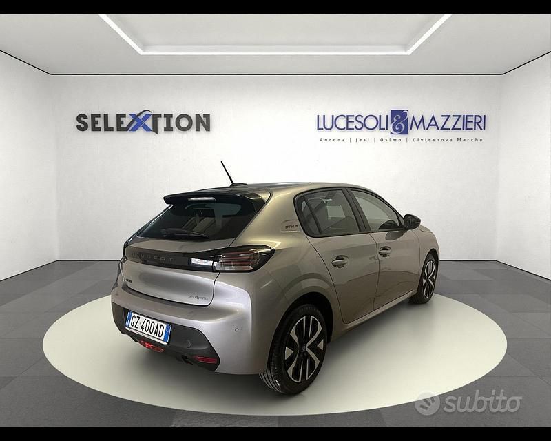 Nuova Peugeot 208 Style 2025 Grigio Utilitaria