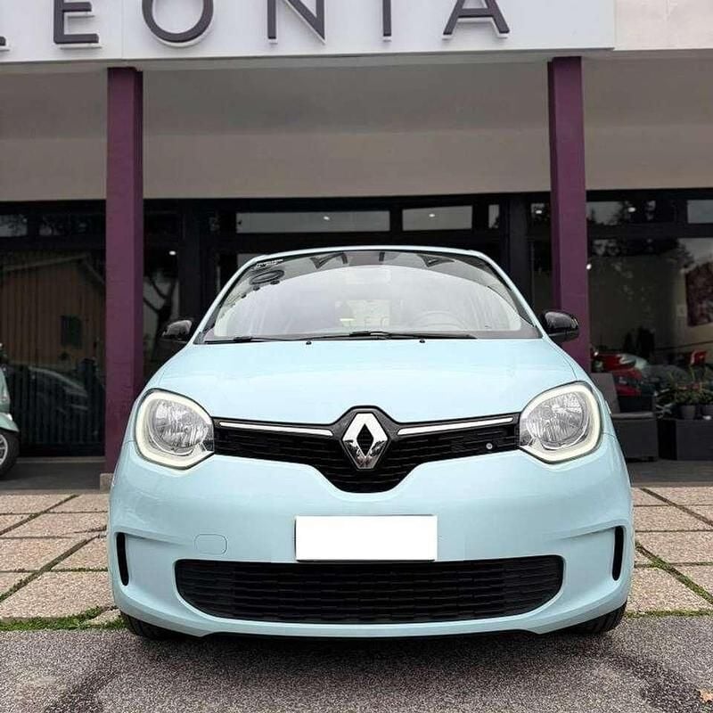 Usata Renault Twingo Intens 65 CV (47 kW) 2024 Blu/azzurro Utilitaria