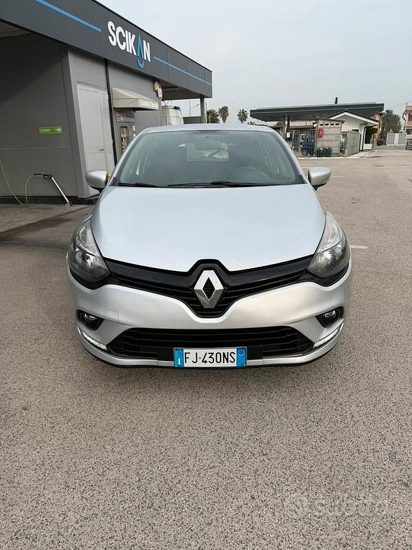 Usata Renault Clio IV 75 CV (55 kW) 2017 Berlina