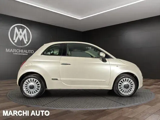 Usata Fiat 500 Lounge 74 CV (54 kW) 2010 Bianco