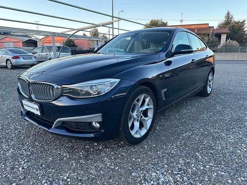 Usata BMW 318 Gran Turismo 143 CV (105 kW) 2013 Blu/azzurro Berlina