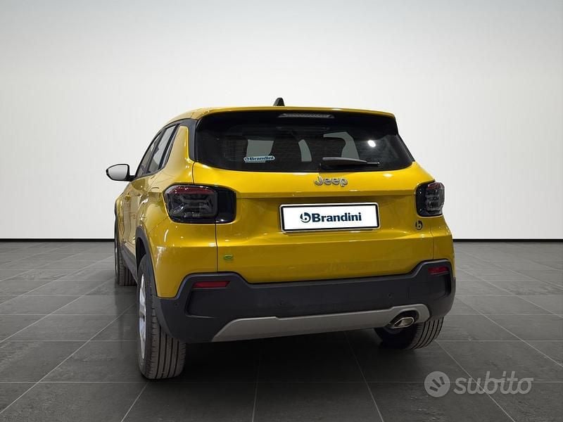 Usata Jeep Avenger Altitude 101 CV (74 kW) 2025 Sun SUV