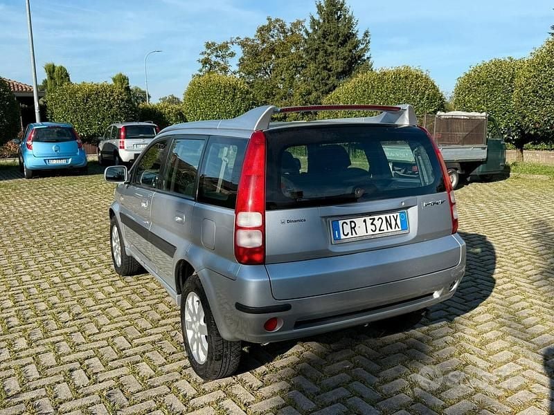 Usata Honda HR-V Sport 124 CV (91 kW) 2004 Grigio SUV