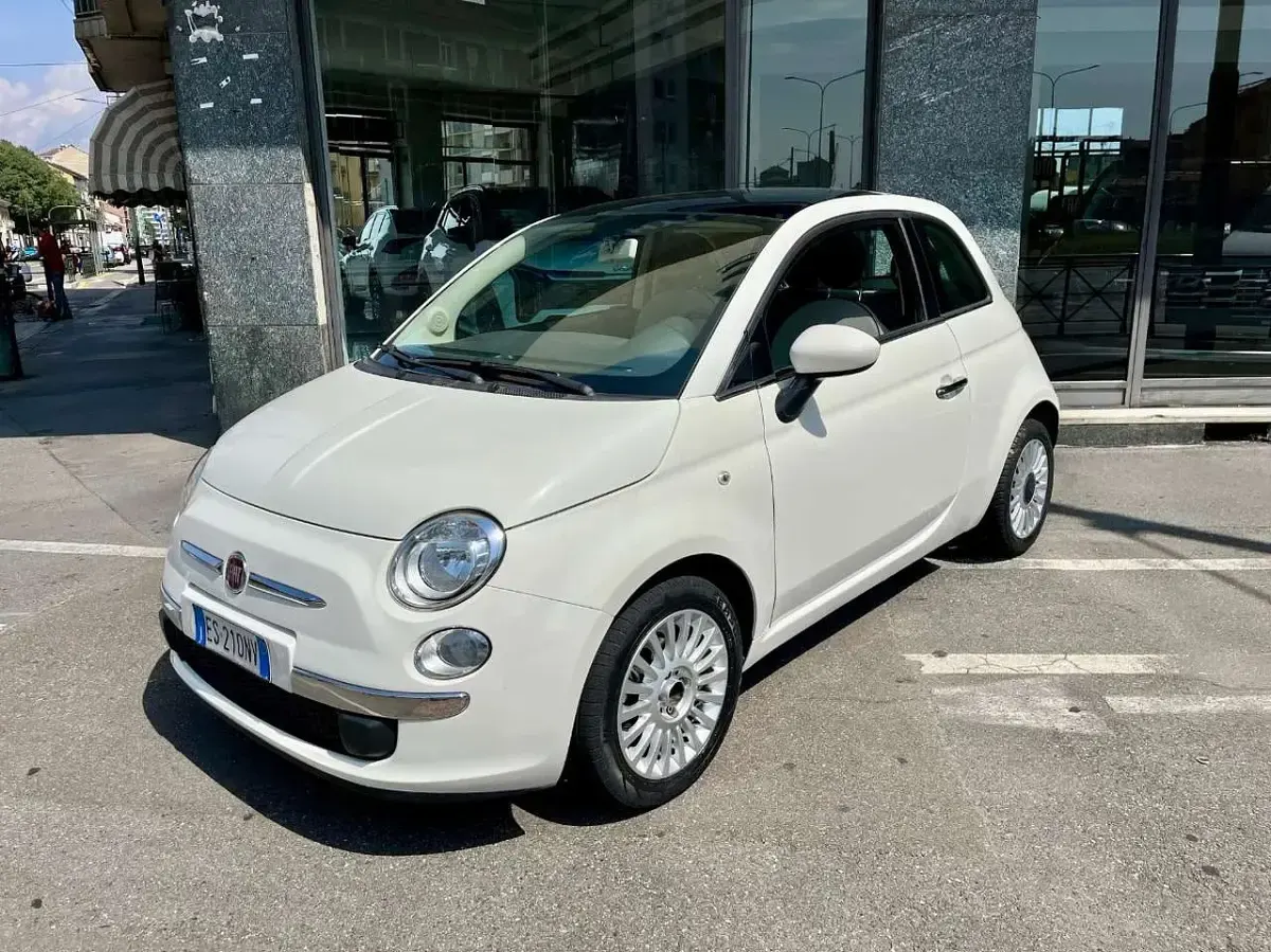 Usata Fiat 500 69 CV (50 kW) 2013 Bianco Utilitaria