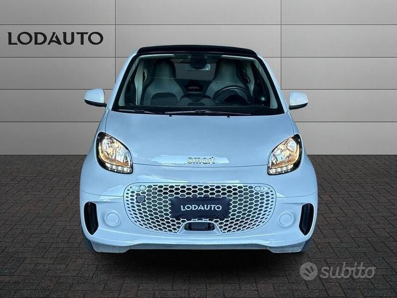 Usata Smart ForTwo Electric Drive Passion 41 kW (56 CV) 2022 Bianco Berlina