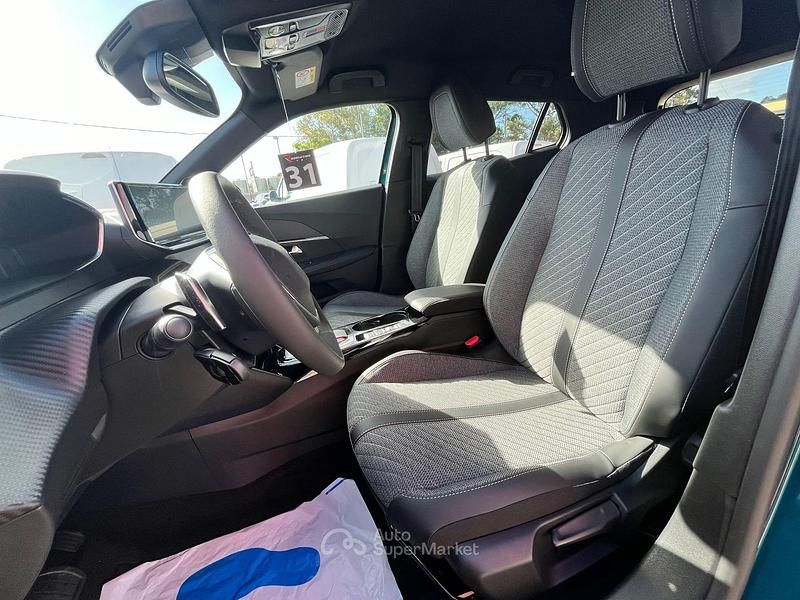 Nuova Peugeot 2008 Allure 131 CV (96 kW) 2025 Blu SUV