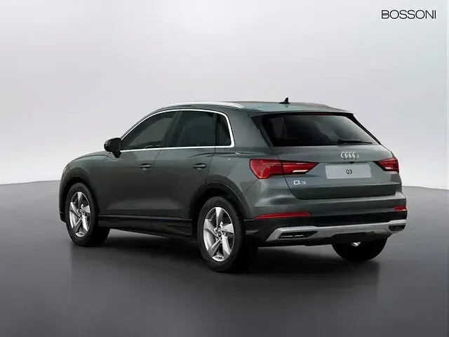 Usata Audi Q3 Advanced Plus 150 CV (110 kW) 2025 Grigio chronos metallizzato SUV