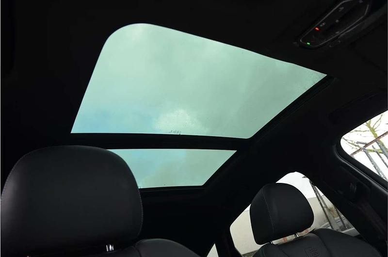 Usata Audi e-tron Ambiente 158 kW (215 CV) 2020 Nero SUV