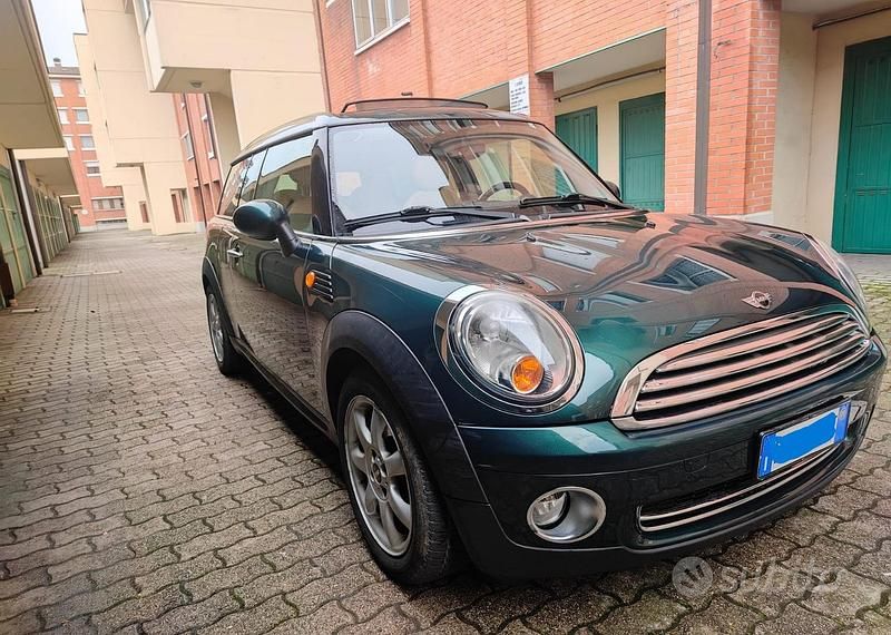 Verde Usata 2009 Mini Clubman Chili Station wagon | 5000 € (Cara) - Immagine 1/4