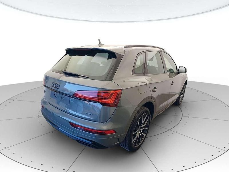 Usata Audi Q5 S-line plus 299 CV (219 kW) 2024 Grigio SUV