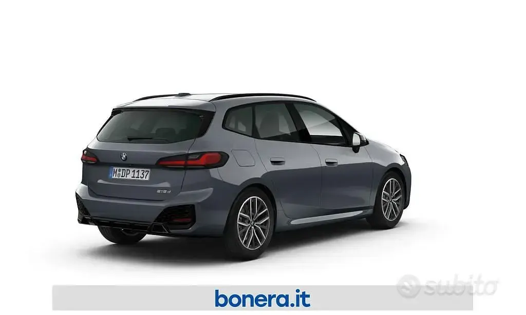 Nuova BMW 218 Active Tourer M Sport 150 CV (110 kW) 2026 Grigio Monovolume