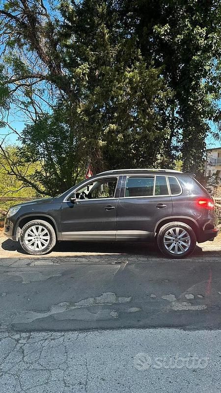 Usata VW Tiguan 140 CV (102 kW) 2010 Nero SUV