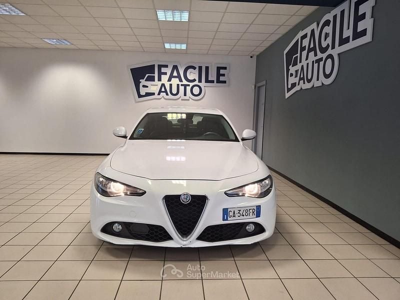 Usata Alfa Romeo Giulia Executive 190 CV (139 kW) 2020 Bianco Berlina