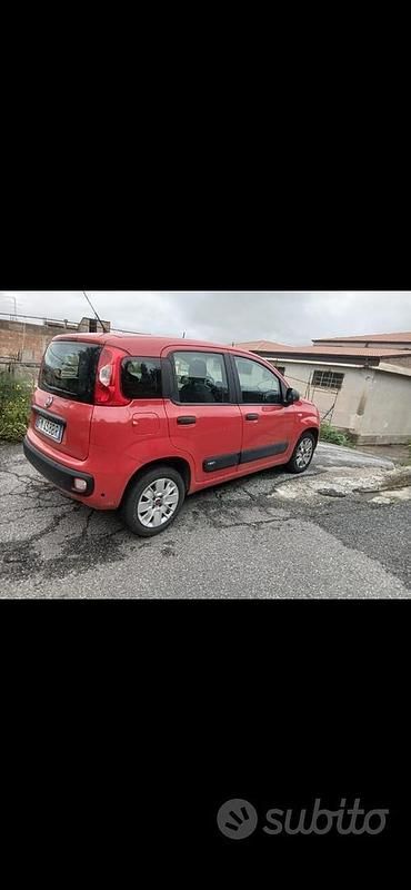 Usata Fiat Panda 80 CV (58 kW) 2017 Rosso Berlina
