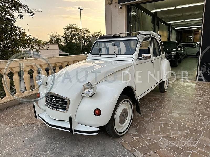 Occasion Citroën 2CV 29 ch (21 kW) 1982 Blanc Berline