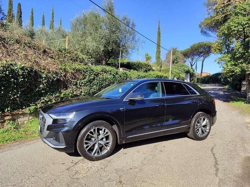 Usata Audi Q8 S-Line 286 CV (210 kW) 2023 Nero SUV
