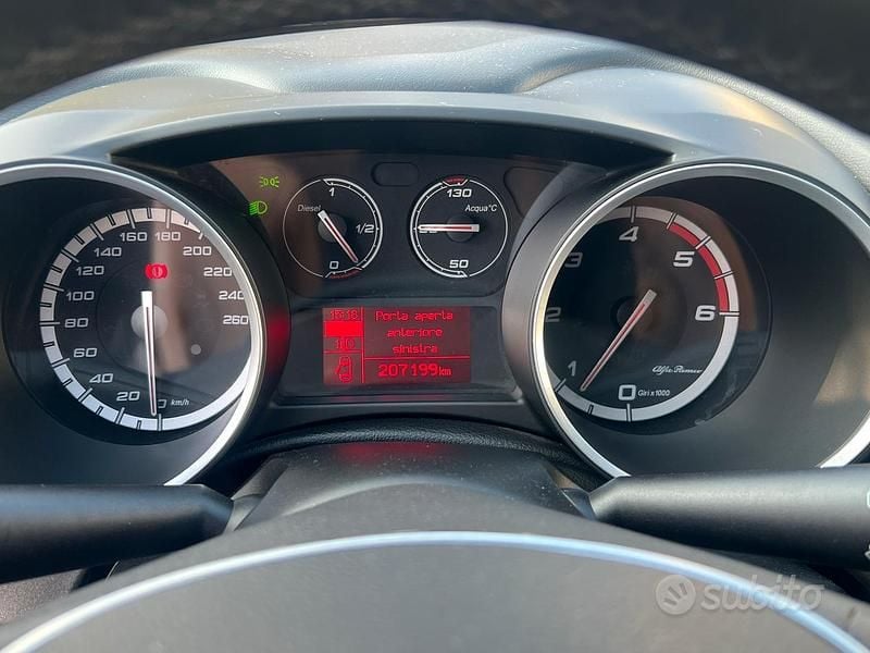 Usata Alfa Romeo Giulietta 105 CV (77 kW) 2013 Nero Utilitaria