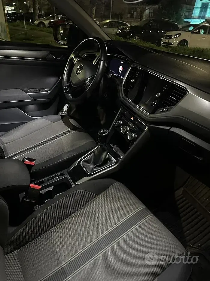 Usata VW T-Roc 116 CV (85 kW) 2020 Bianco SUV