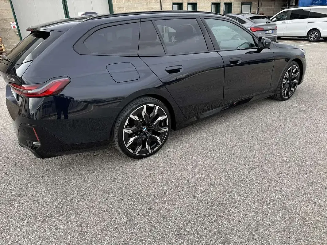 Usata BMW 540 M Sport 303 CV (222 kW) 2025 Station wagon