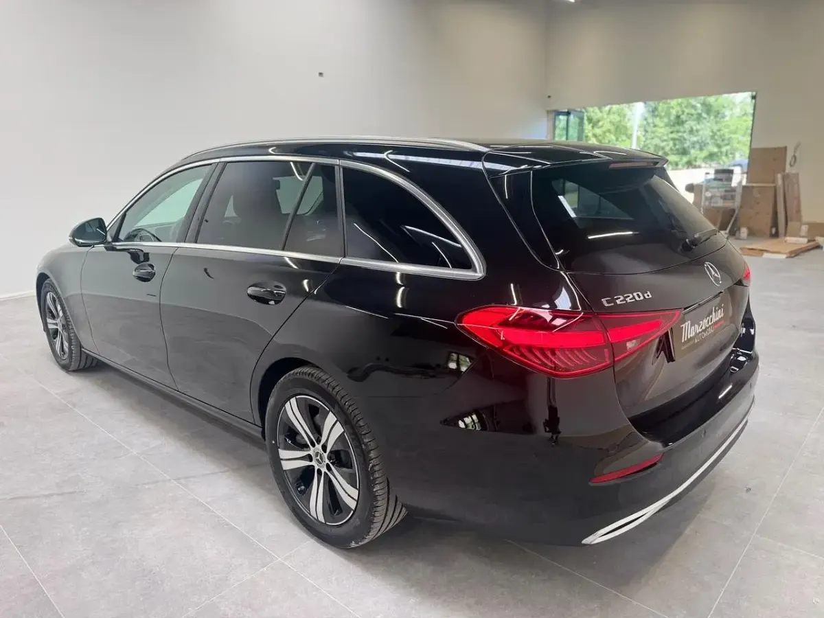 Nuova Mercedes C220 200 CV (147 kW) 2026 Other Station wagon