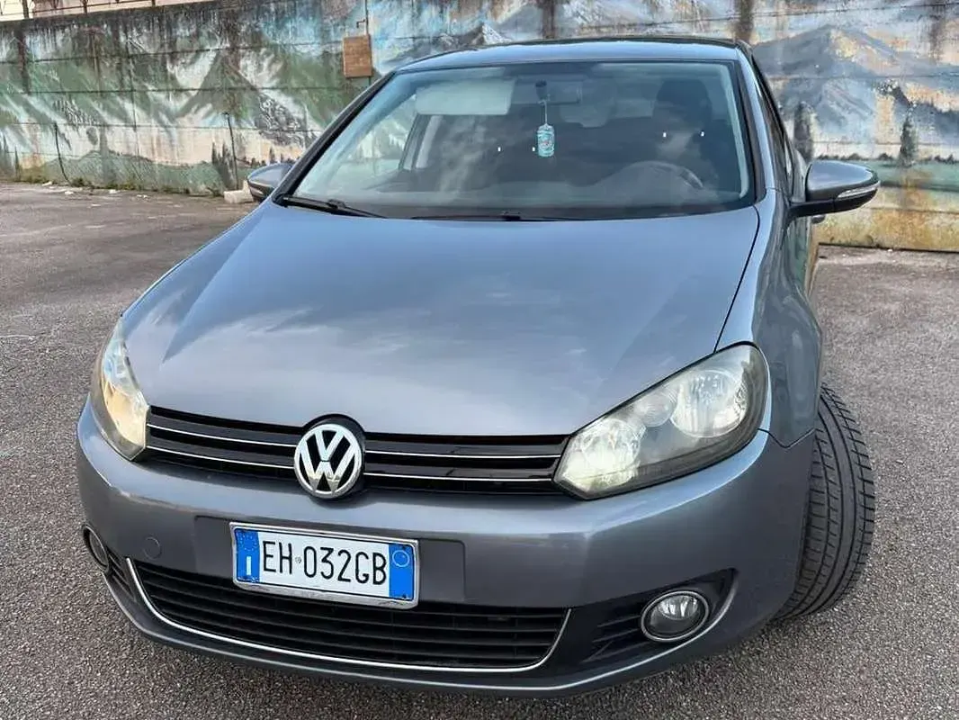 Usata VW Golf VI Highline 105 CV (77 kW) 2011 Grigio Utilitaria