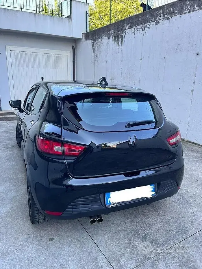 Usata Renault Clio IV 75 CV (55 kW) 2013 Nero Berlina