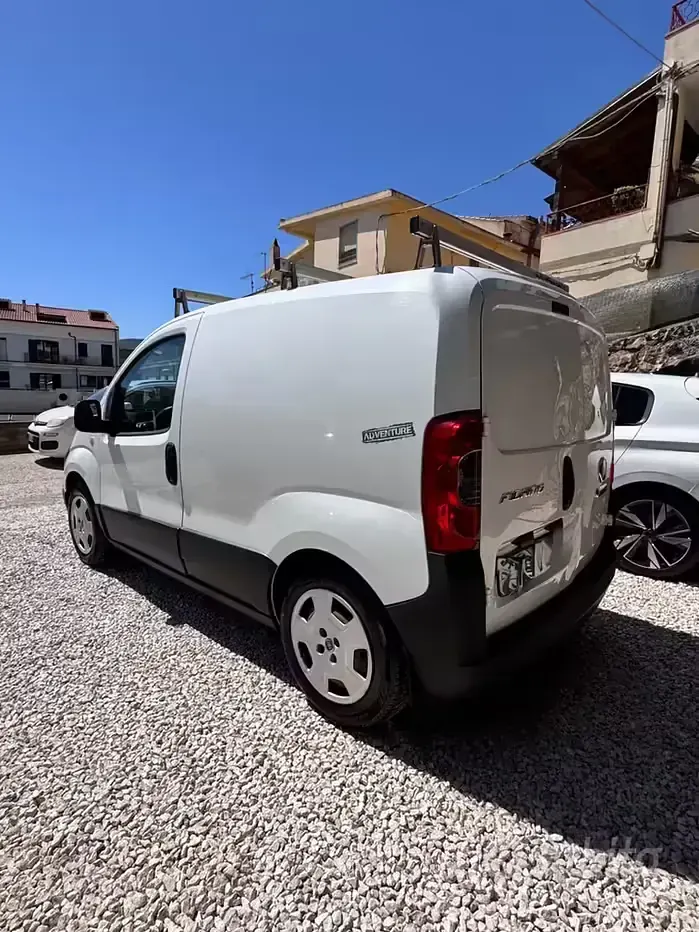Usata Fiat Fiorino 95 CV (69 kW) 2017 Bianco Monovolume