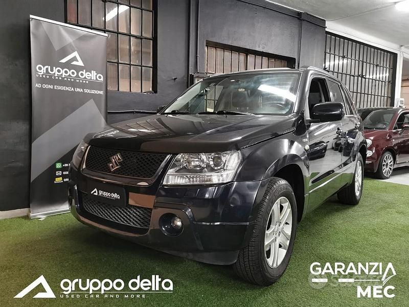 Nero Usata 2007 Suzuki Grand Vitara Tre volumi | 6900 € (Cara) - Immagine 1/4