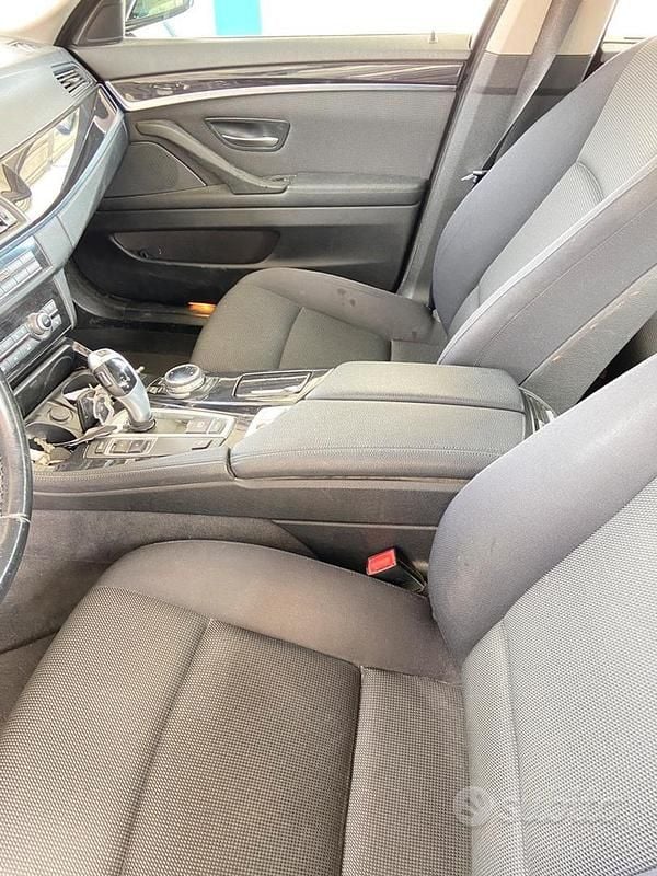 Usata BMW 520 184 CV (135 kW) 2014 Nero Station wagon