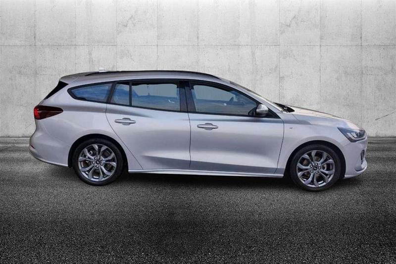 Usata Ford Focus ST-Line 125 CV (91 kW) 2025 Argento Station wagon