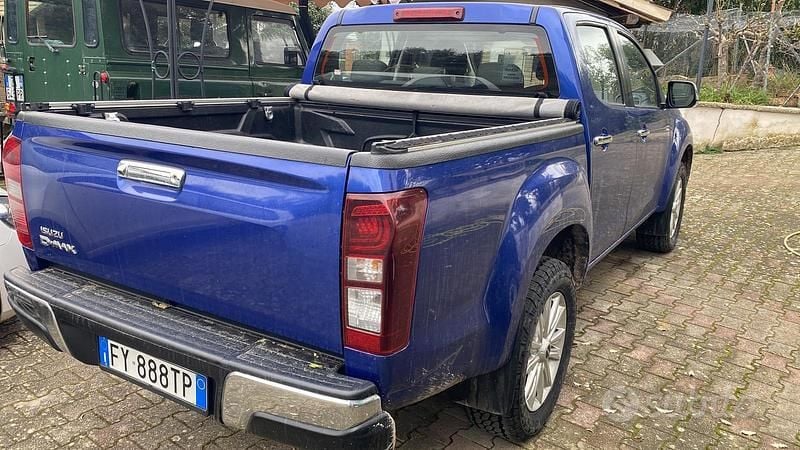 Usata Isuzu D-Max 163 CV (119 kW) 2020 Cabrio