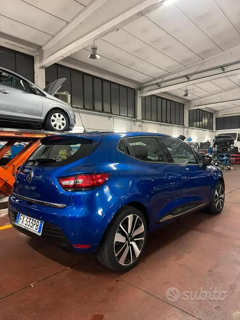 Usata Renault Clio IV 90 CV (66 kW) 2019 Blu Berlina