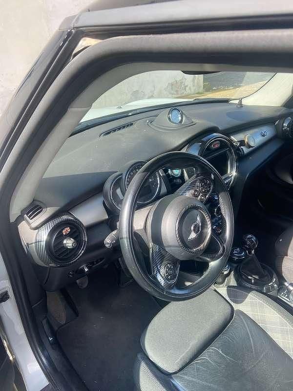 Usata Mini Cooper D Business 116 CV (85 kW) 2015 Grigio Utilitaria